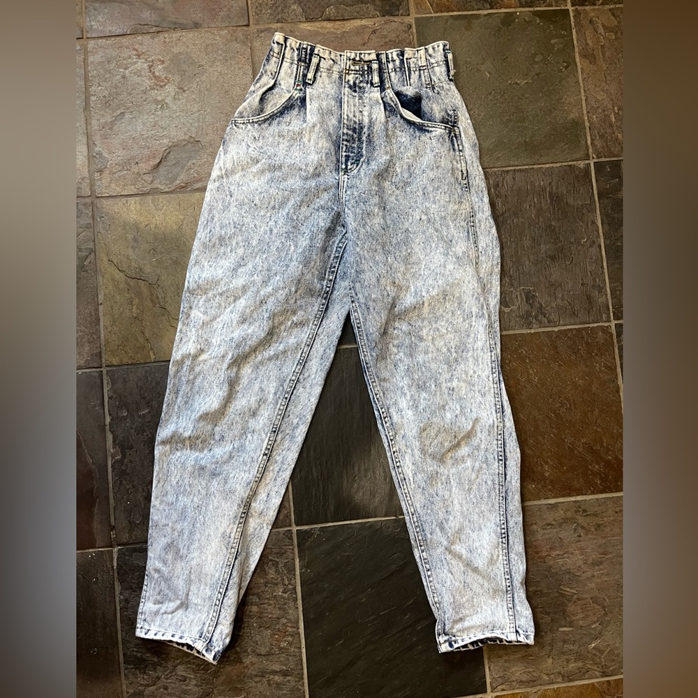 LEE: vintage, paper bag waist, small, acid wash, 28